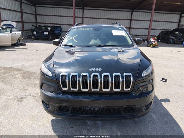 Jeep Cherokee Sport Fwd