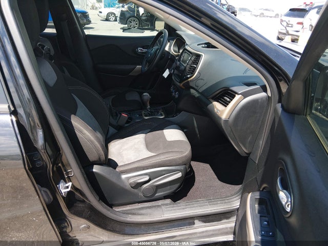 Jeep Cherokee Sport Fwd