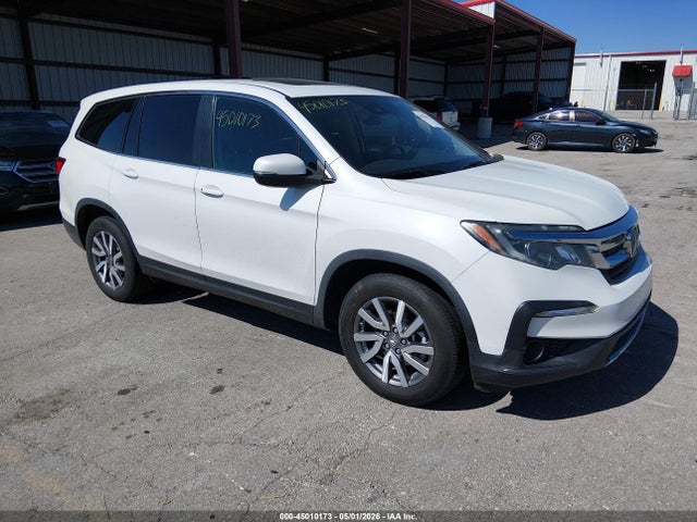 Salvage Honda Pilot Image