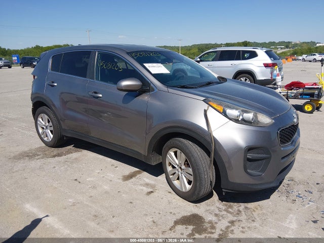 Salvage Kia Sportage Image