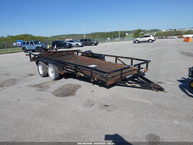 Salvage Doolittle Trailer Mfg Inc Other Image