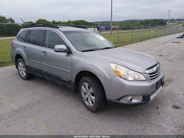 Salvage Subaru Outback Image
