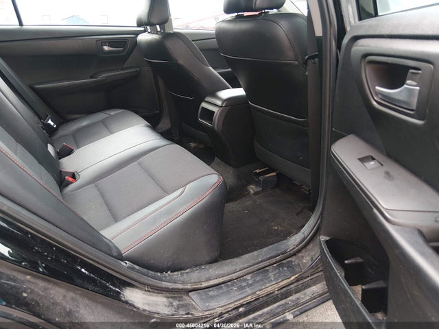 Toyota Camry Se