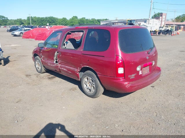 Nissan Quest