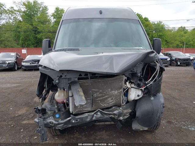 Mercedes-Benz Sprinter 2500 High Roof V6