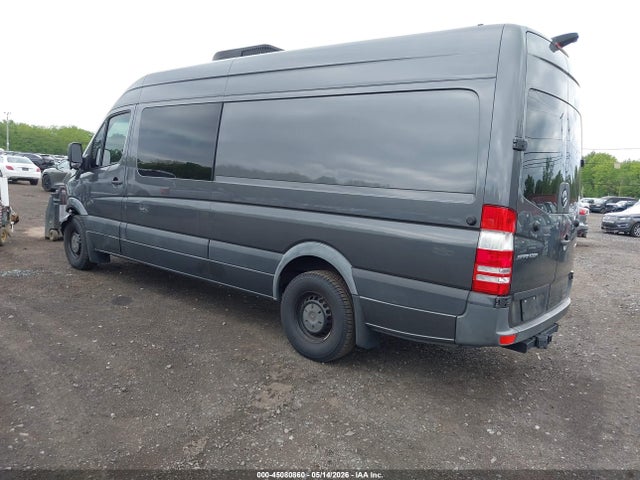Mercedes-Benz Sprinter 2500 High Roof V6