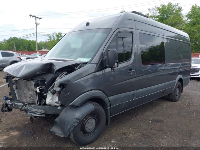 Mercedes-Benz Sprinter 2500 High Roof V6