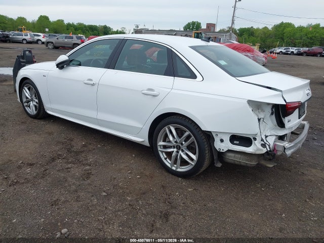 Audi A4 Premium 45 Tfsi S Line Quattro S Tronic