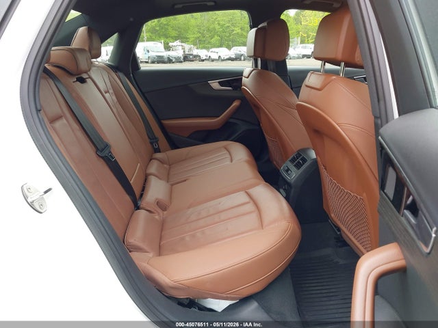 Audi A4 Premium 45 Tfsi S Line Quattro S Tronic