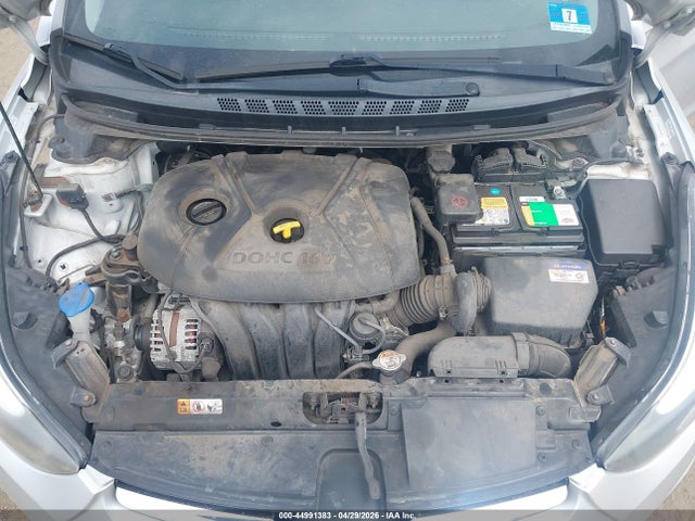 Hyundai ELANTRA Se