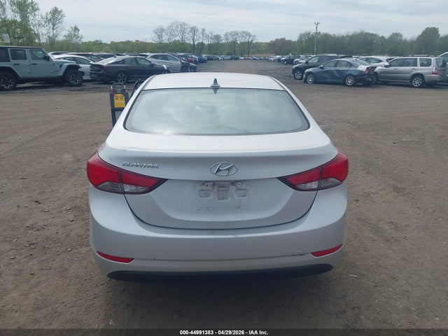 Hyundai ELANTRA Se
