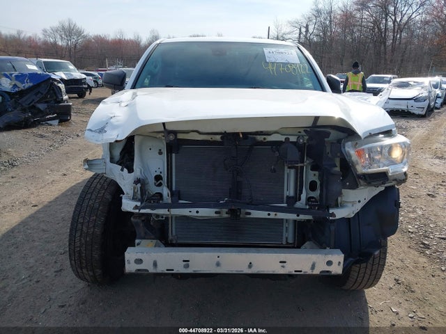 Toyota Tacoma Sr