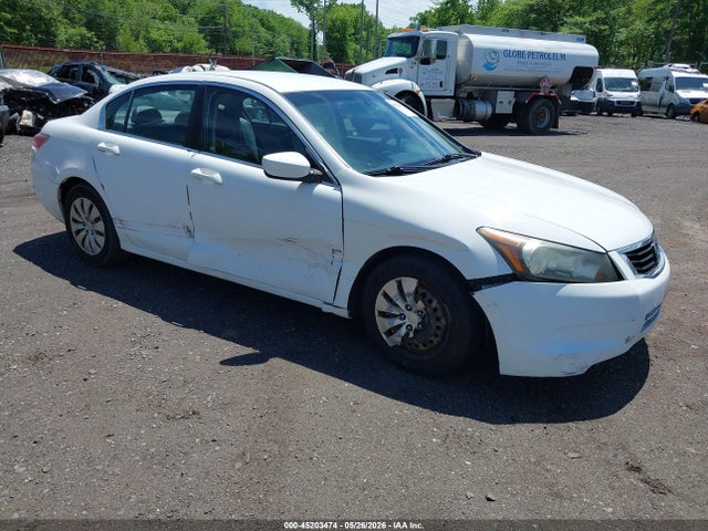 Salvage Honda Accord Image