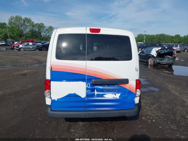 Nissan Nv S