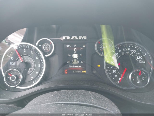 Ram 1500 Tradesman  4x4 5'7 Box
