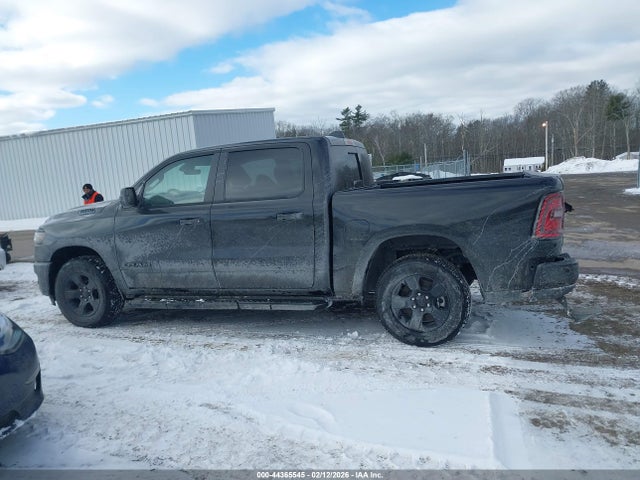 Ram 1500 Tradesman  4x4 5'7 Box