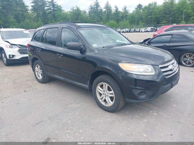 Salvage Hyundai SANTA FE Image