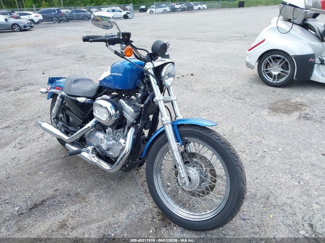 Salvage Harley-Davidson Xl883 Image