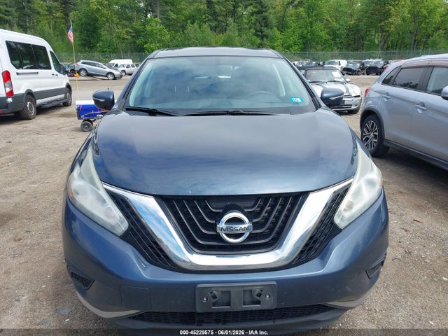 Nissan Murano S