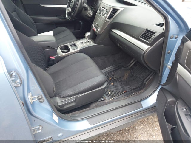 Subaru Outback 2.5i Premium