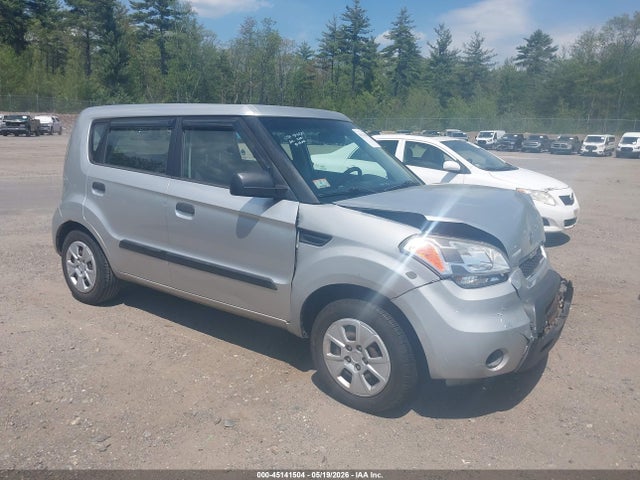Salvage Kia Soul Image