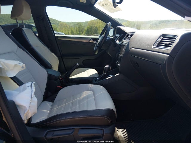 Volkswagen Jetta 1.8t Sport