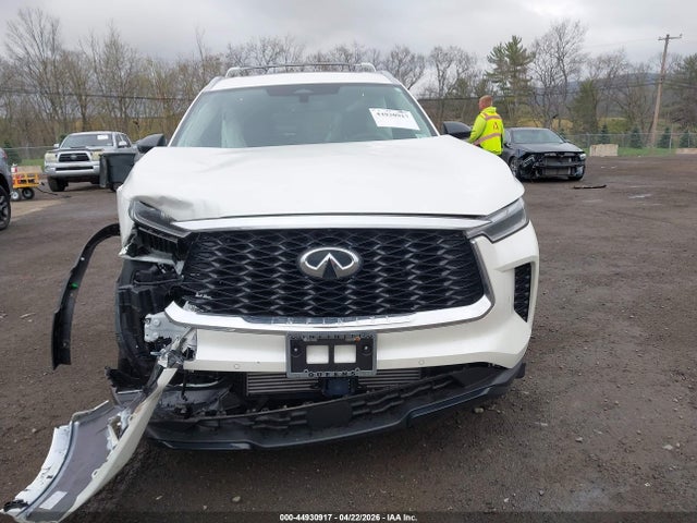 INFINITI Qx Luxe Awd