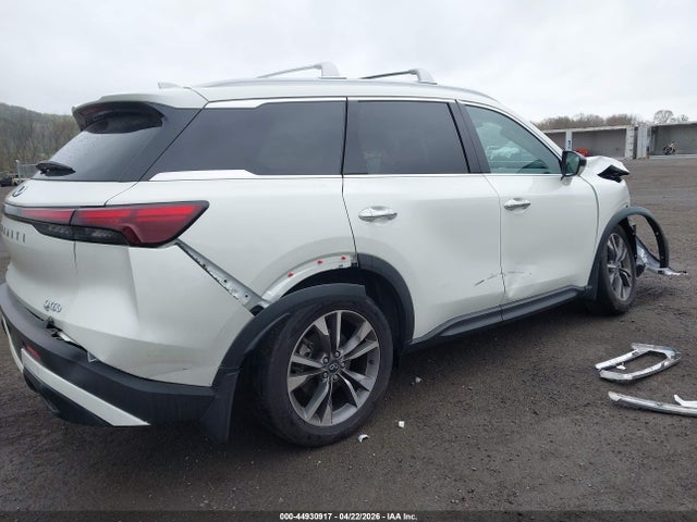 INFINITI Qx Luxe Awd