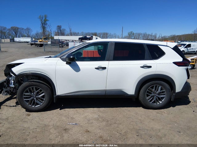 Nissan Rogue S Intelligent Awd