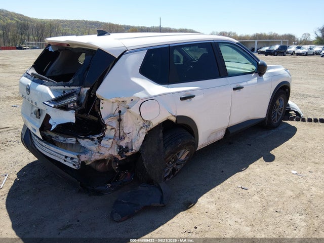 Nissan Rogue S Intelligent Awd