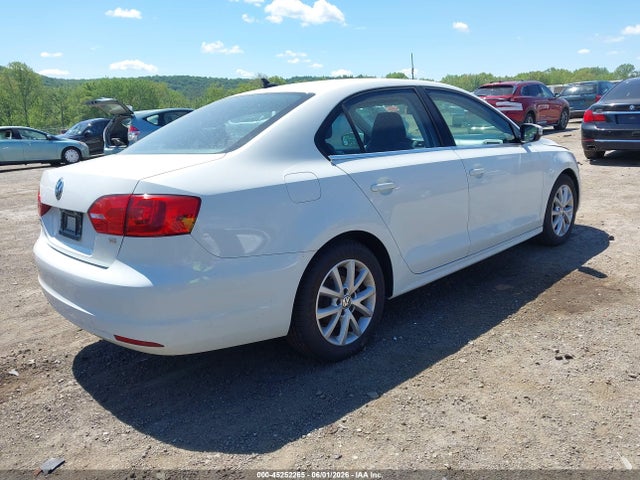 Volkswagen Jetta 1.8t Se