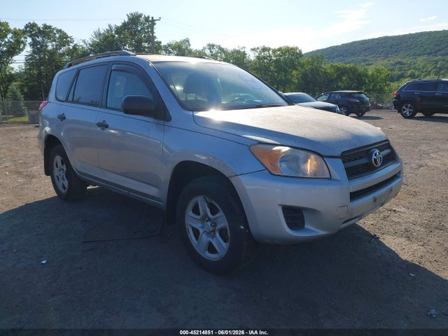 Salvage Toyota RAV4 Image
