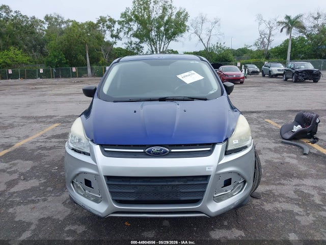 Ford Escape S