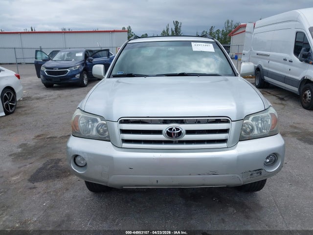 Toyota Highlander V6