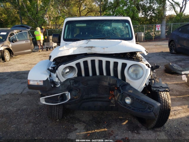 Jeep Wrangler Sahara 4x4