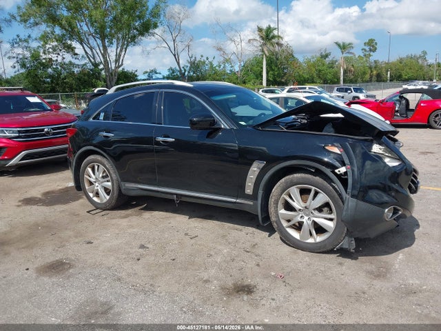 Salvage INFINITI Fx Image