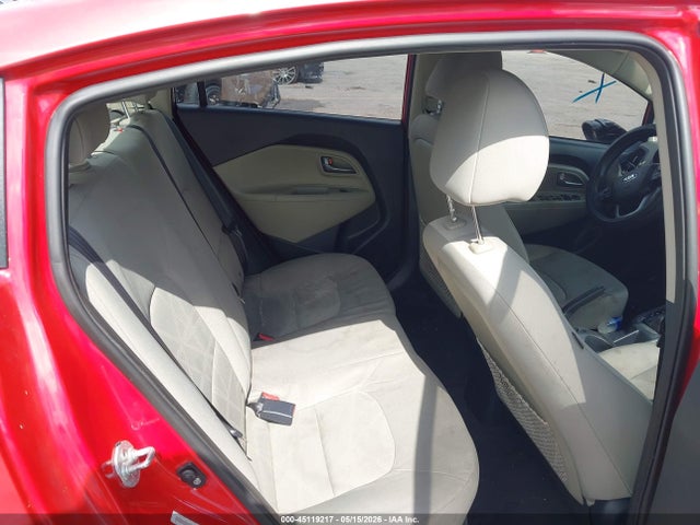 Kia Rio Lx