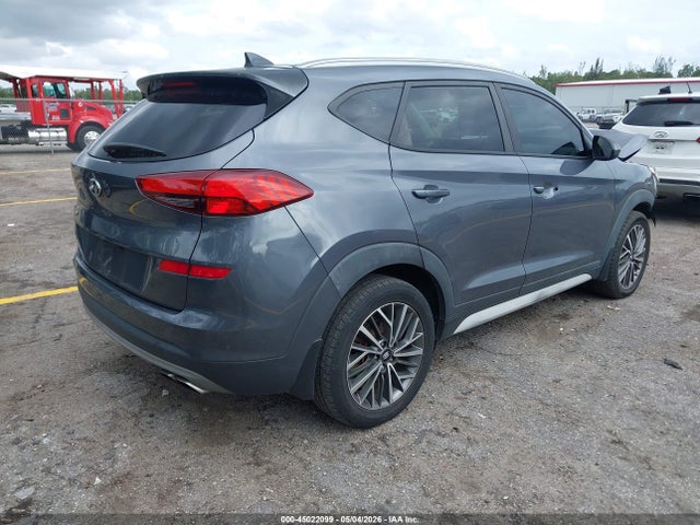 Hyundai TUCSON Sel