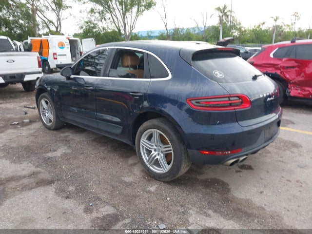 Porsche Macan S