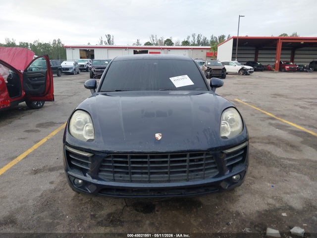 Porsche Macan S