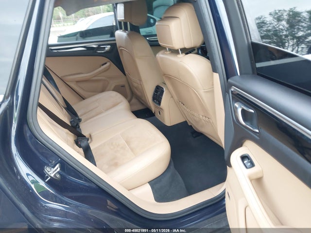 Porsche Macan S