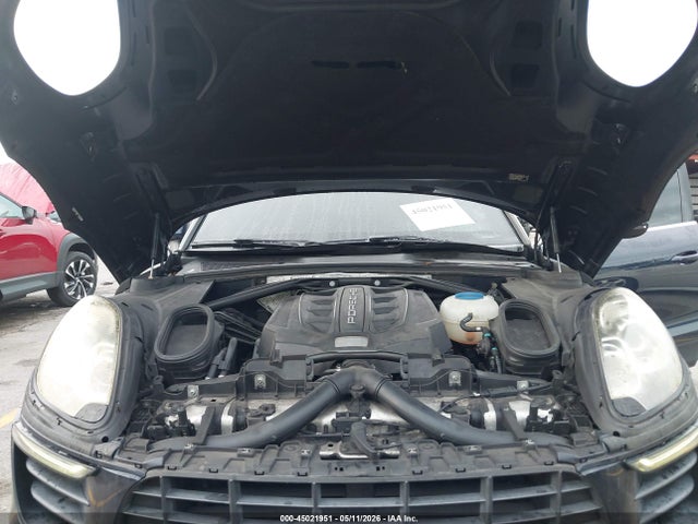 Porsche Macan S