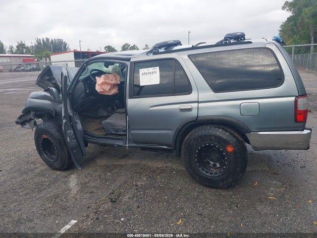 Toyota 4Runner Sr5 V6