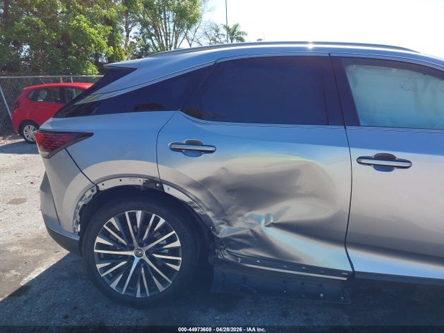Lexus RX Premium Plus