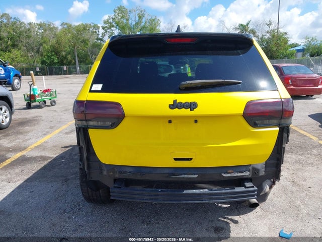 Jeep Grand Cherokee Laredo