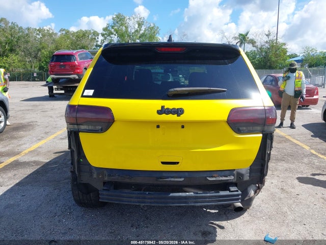 Jeep Grand Cherokee Laredo