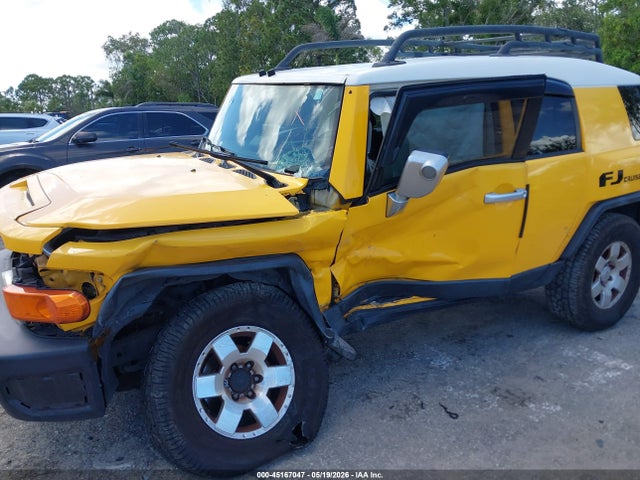 Toyota FJ Cruiser