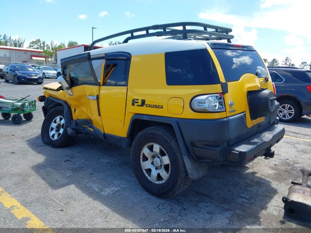 Toyota FJ Cruiser