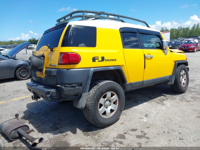 Toyota FJ Cruiser