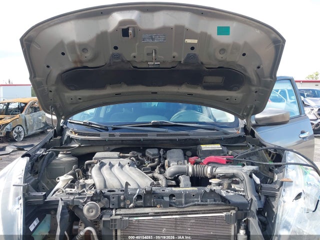 Nissan Versa 1.6 Sv